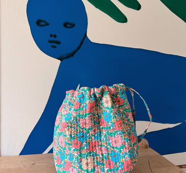 Liberty Pouch, Meadow Song