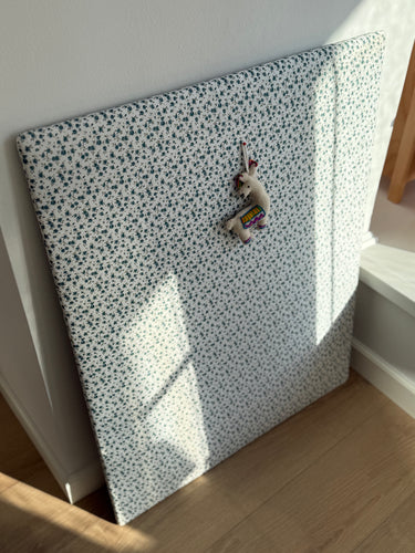 Liberty Opslagstavle Nina Blue