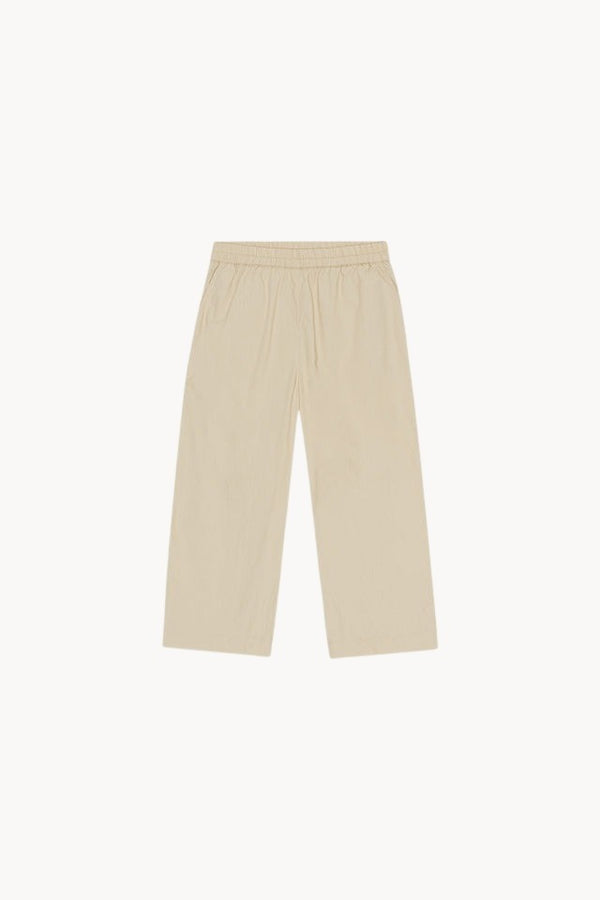 Lucca Bukser, Beige