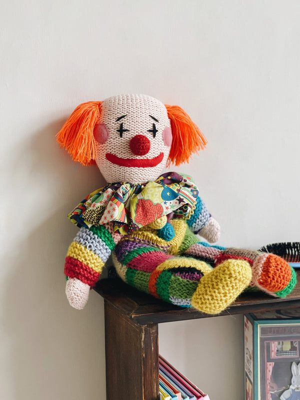 Handmade Knitted Clown from Creme de la Creme ala Edgar