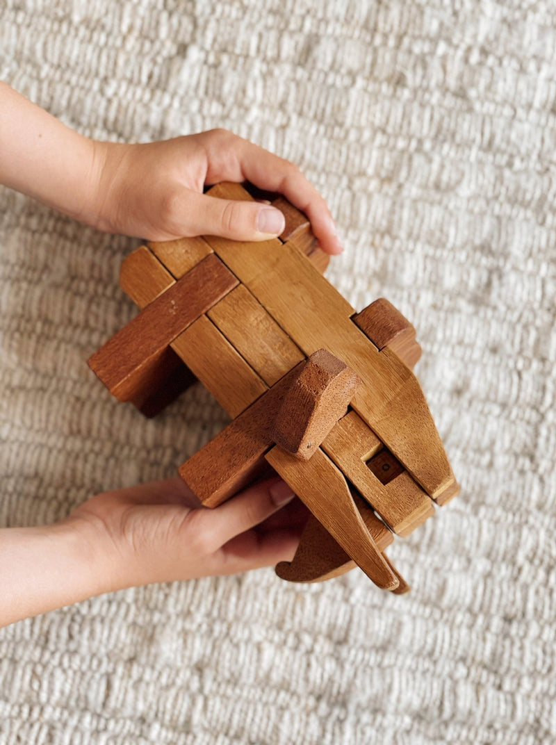 Vintage Teak Elephant from Vintage